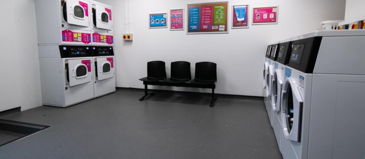 The Studios24 Wolverhampton Extérieur photo