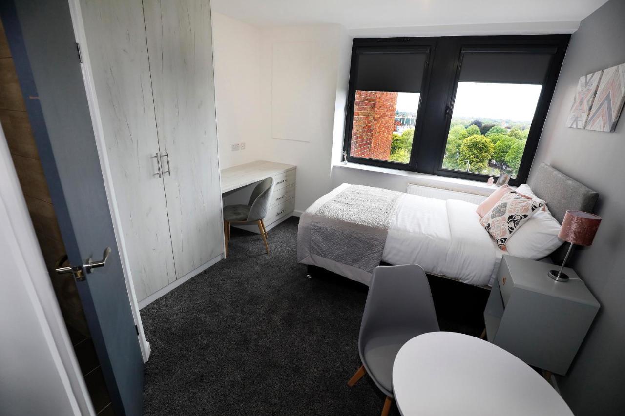 The Studios24 Wolverhampton Extérieur photo